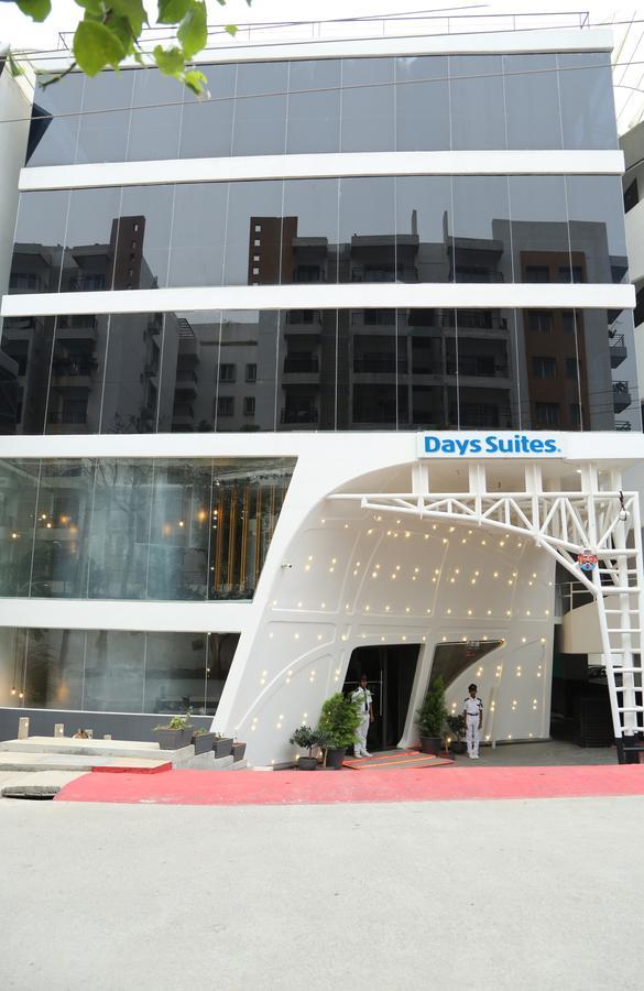 Days Inn & Suites By Wyndham Bengaluru Whitefield Exterior photo