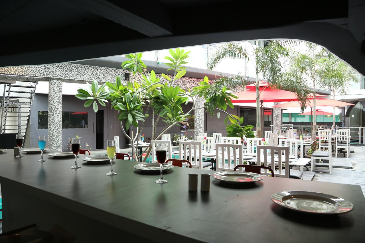 Days Inn & Suites By Wyndham Bengaluru Whitefield Exterior photo