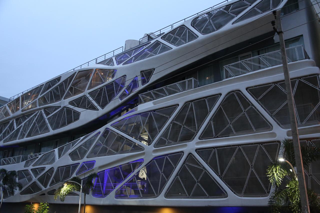 Days Inn & Suites By Wyndham Bengaluru Whitefield Exterior photo